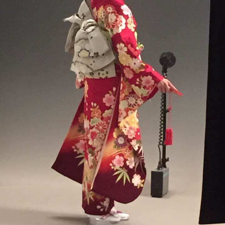 華やかな赤い振袖と小物フルセット 赤系の振袖ギャラリー｜浜松市