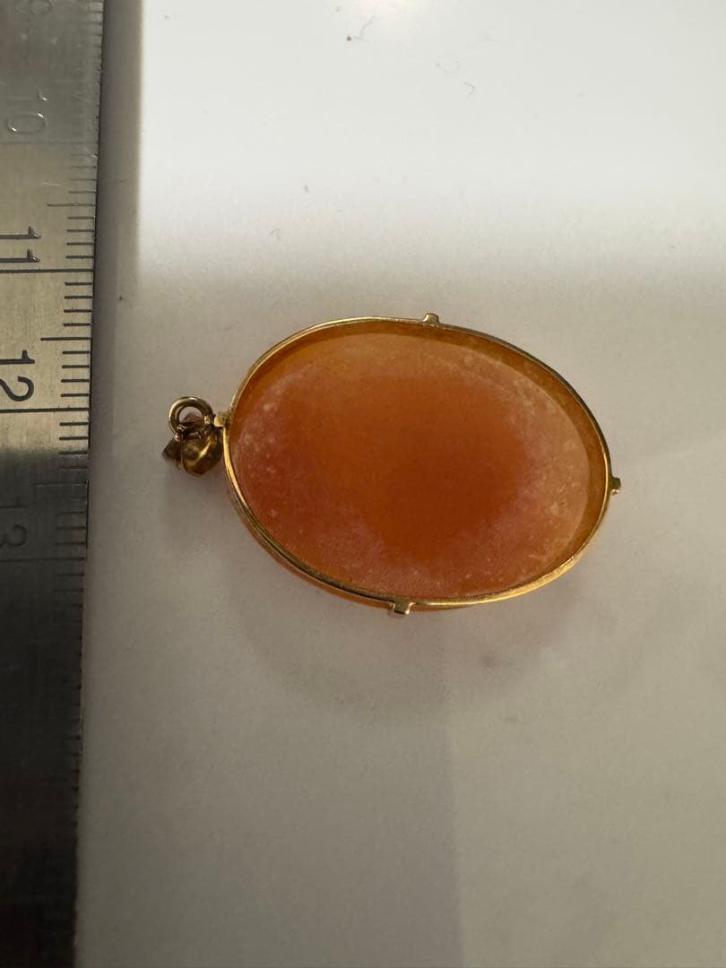 k18 カメオペンダント 女性の横顔 - メルカリ