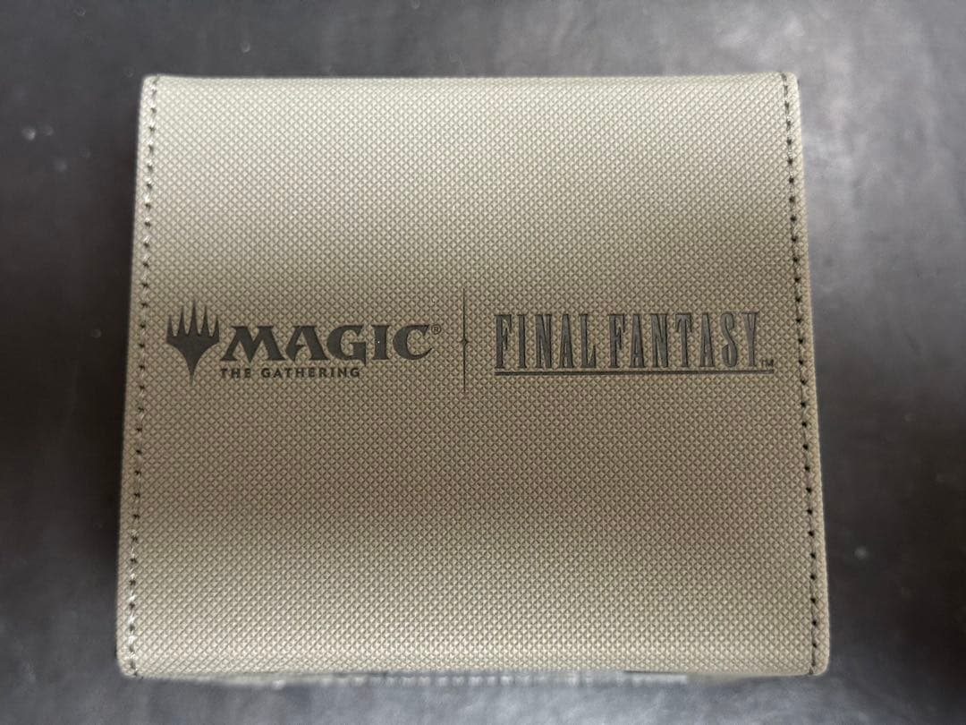 【ultraPro】セフィロス デッキケース MTG FINAL FANTASY