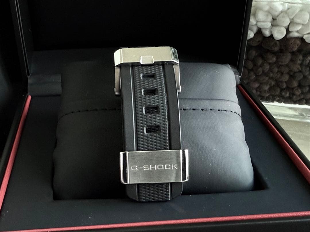 【超美品】G-SHOCK MTG-B1000