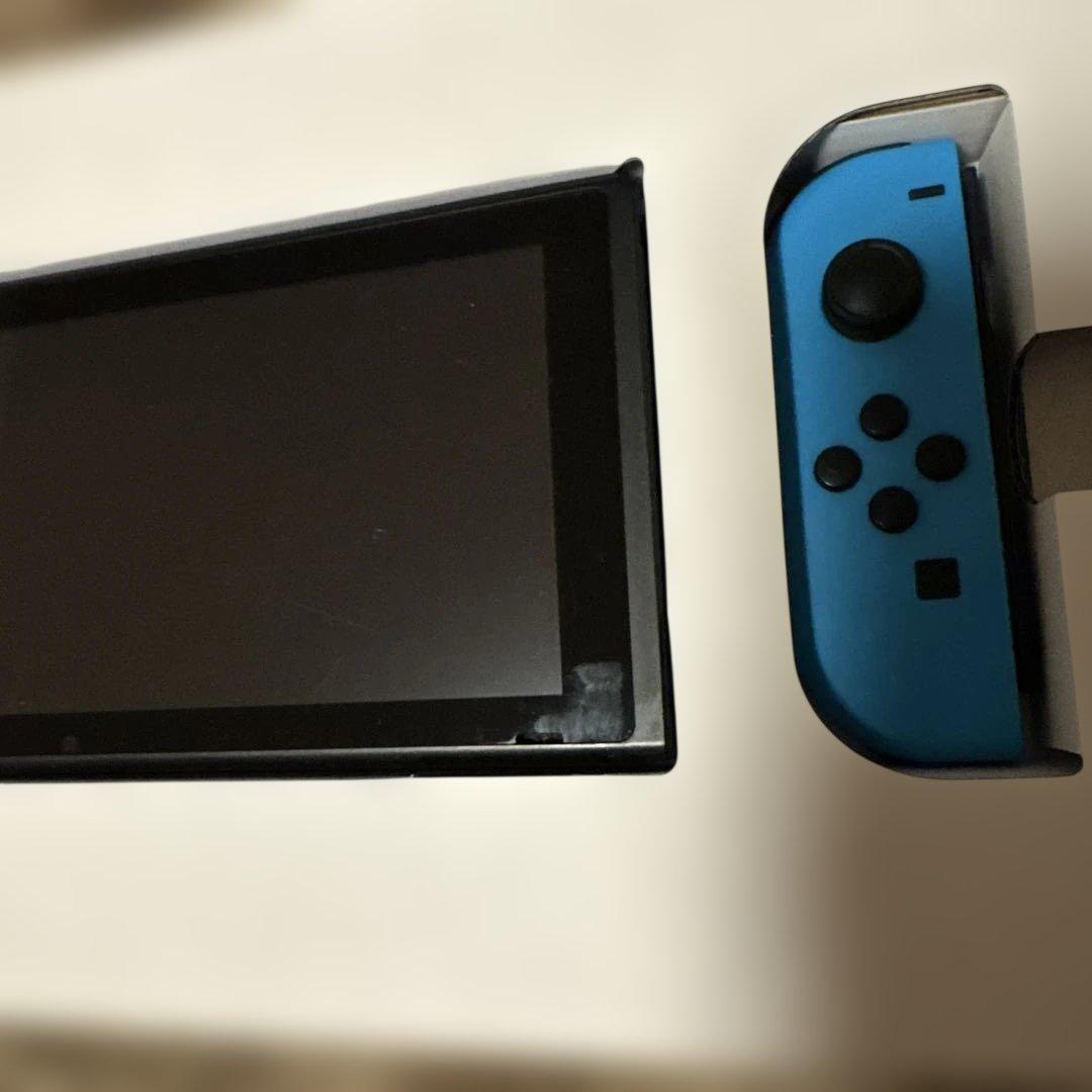 Nintendo Switch 本体 赤・青 Joy-Con セット