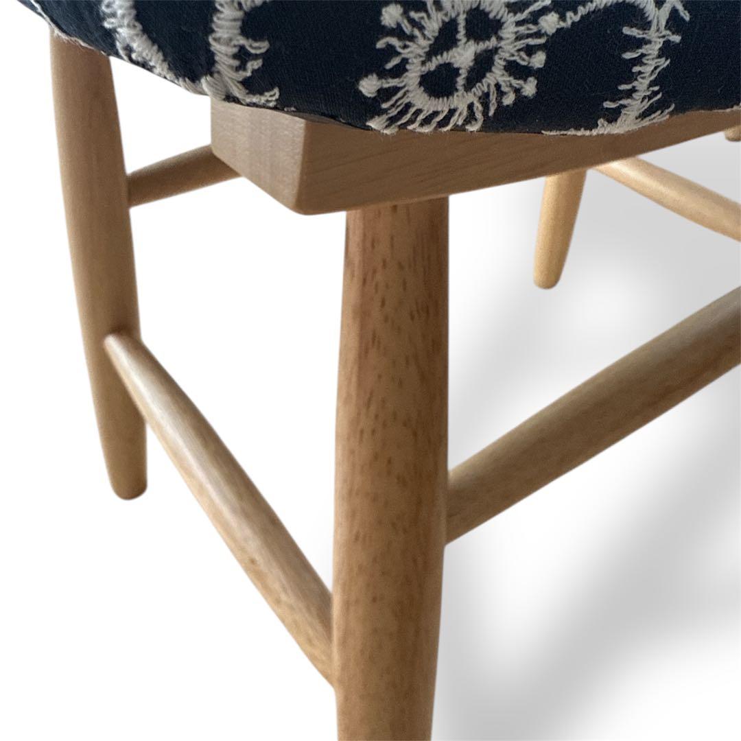 【北欧スタイル】ミナペルホネン生地使用スツール　イス　椅子　オットマン