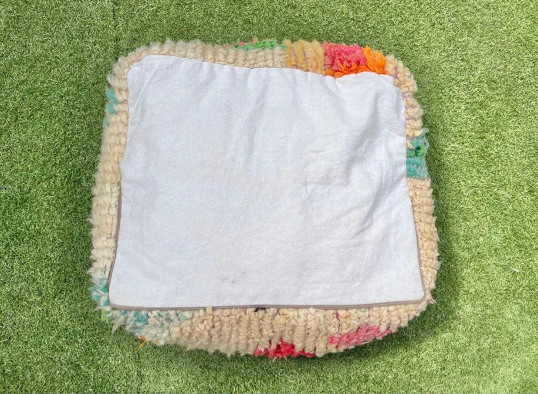 モロッコ　プフ　pouf アジラル　オットマン クッション　ラグ　144