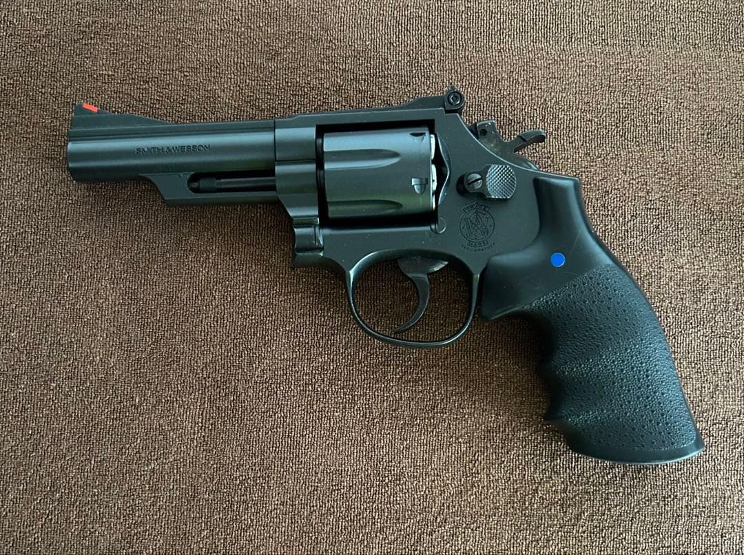 S&W M19 4インチ ガスリボルバー