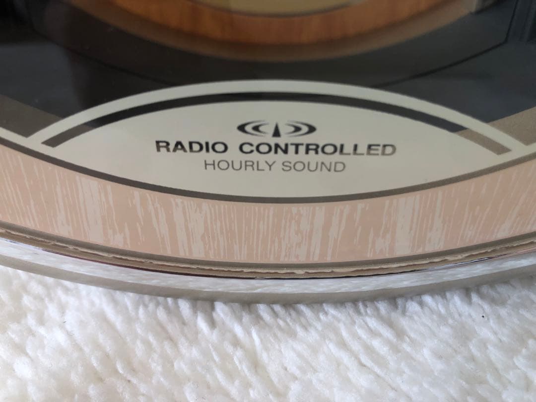 【美品】リズムRHYTHM 電波掛時計　スモールワールドクラッセ