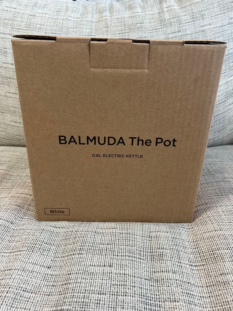 【新品・未使用】バルミューダ　ケトル　ホワイト
