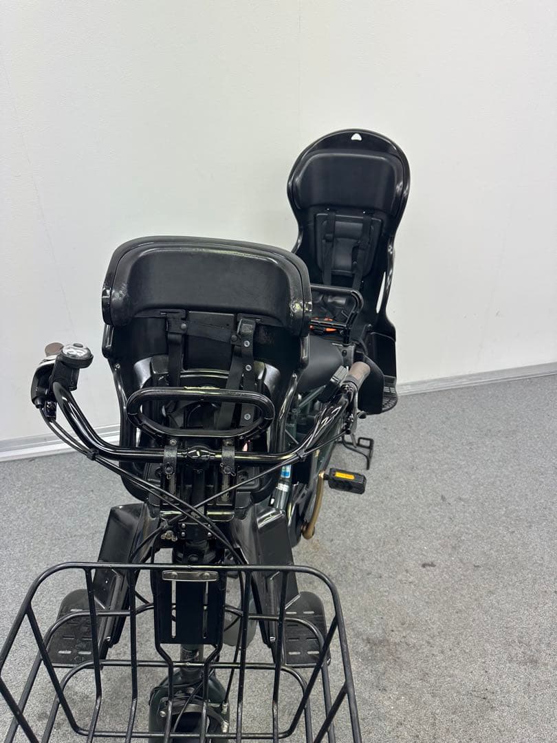 人気な車種　パナソニックギュットアニーズ　3人乗り電動自転車　子供乗せシート付き