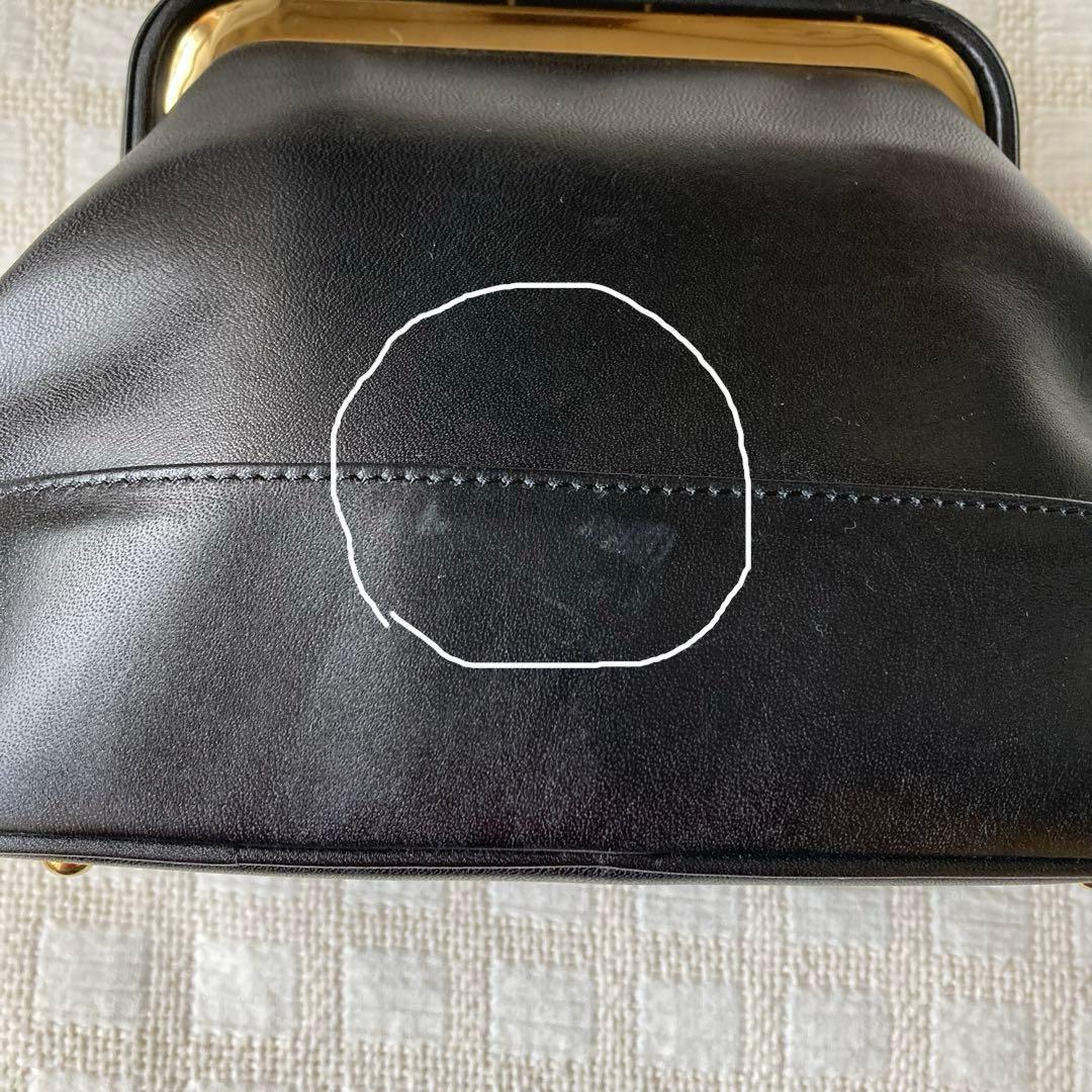 黒いレザーハンドバッグ ゴールド金具