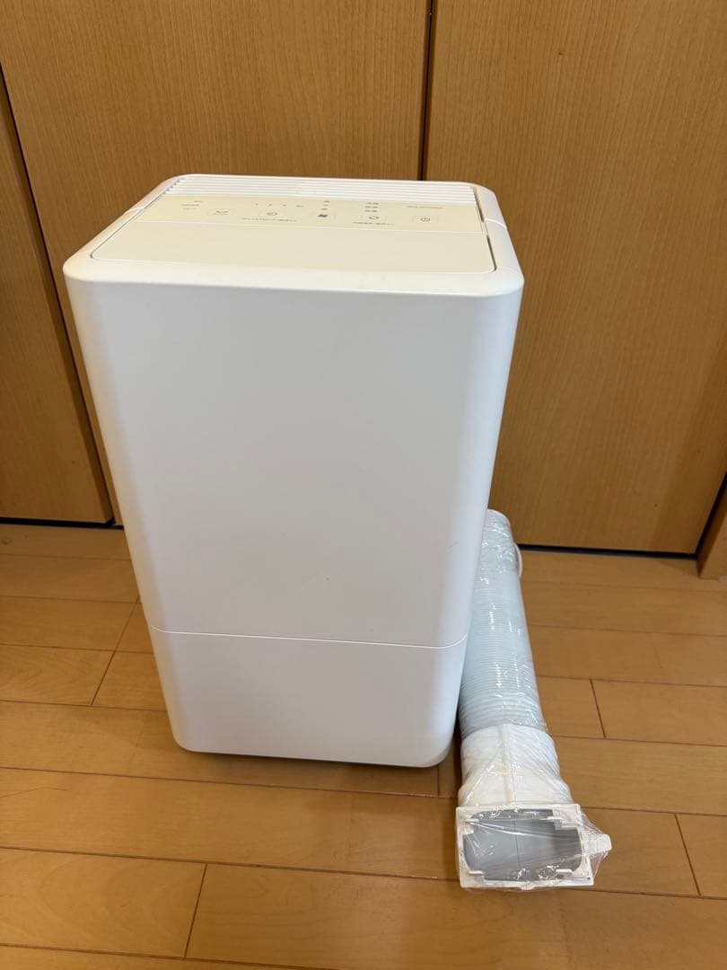 【美品】アイリスオーヤマ ICA-0301G コンパクトクーラー 2023年製