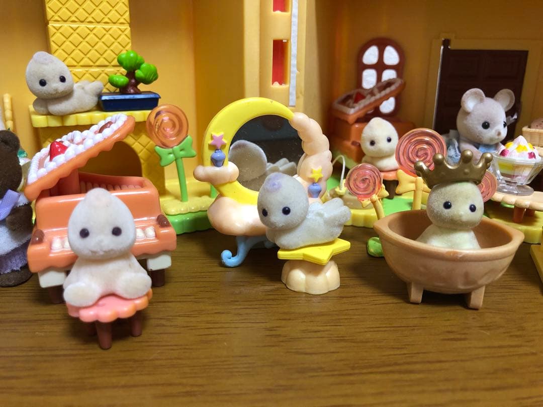 シルバニアファミリーおかしの家 小さな妖精たち 赤ちゃんセット