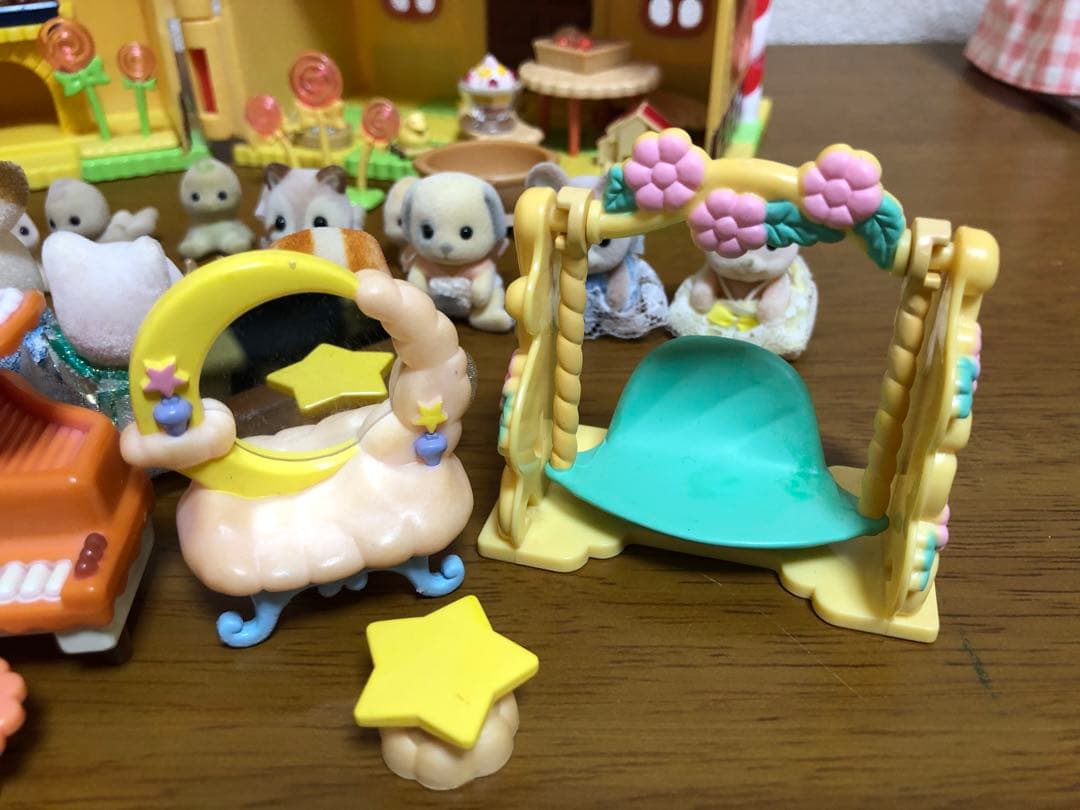 シルバニアファミリーおかしの家 小さな妖精たち 赤ちゃんセット