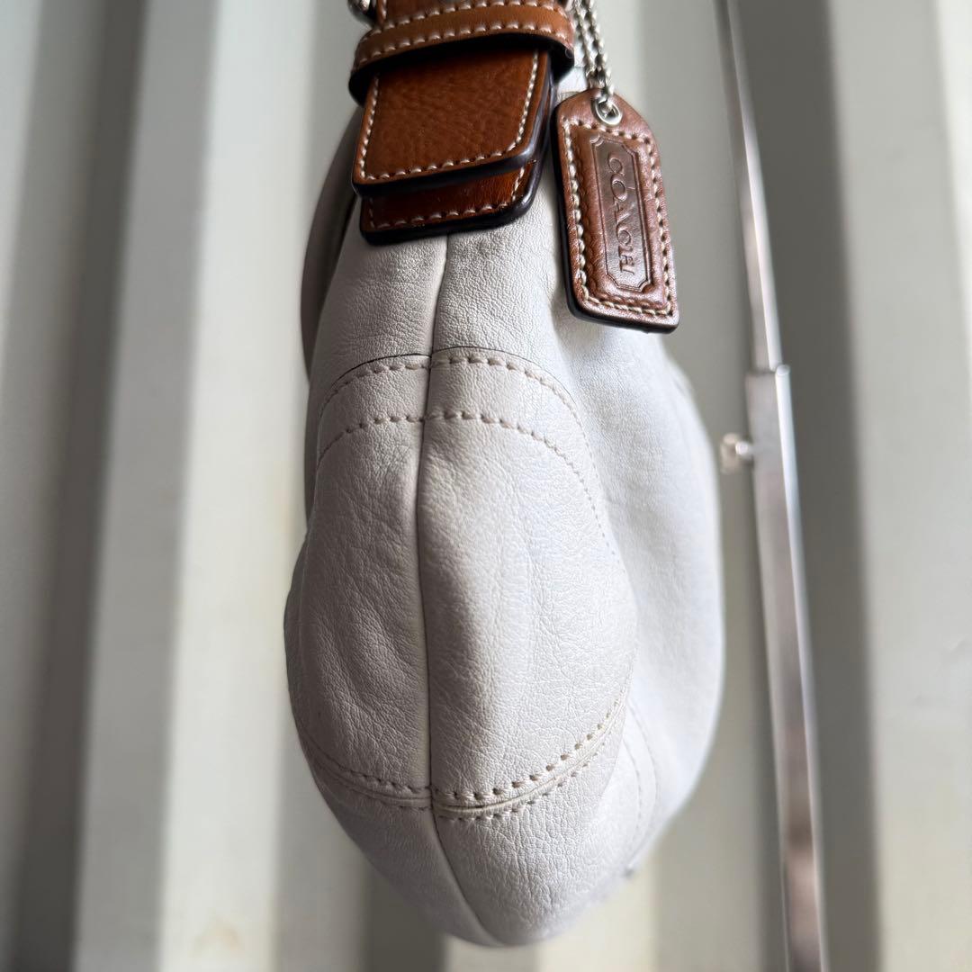 K67希少色✨ コーチ ソーホー ワンショルダー ホーボー シグネチャー