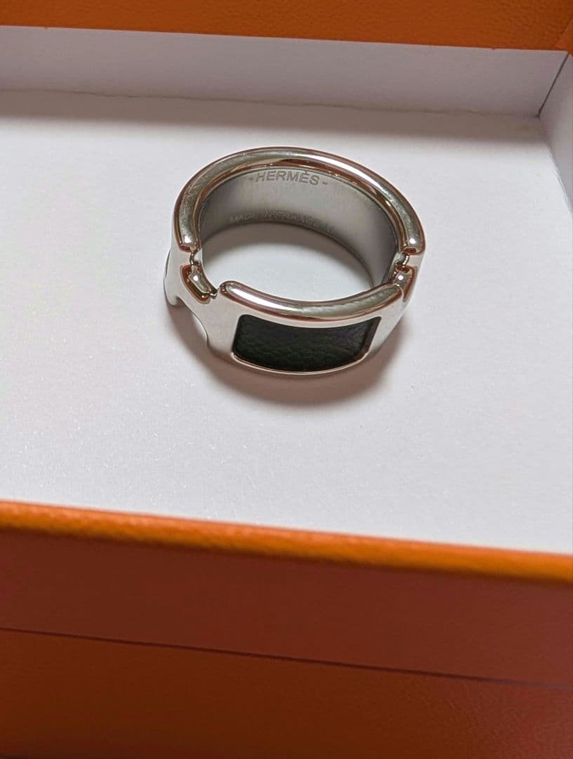 はなはな様【HERMES】リング《オランプ》黒×シルバー PM/M(13号相当)