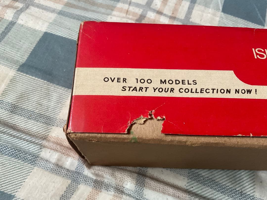 いすゞ・べレル／ブリキカー。バンダイ・ベイビー社製。【ミラー無し、僅かに錆その他