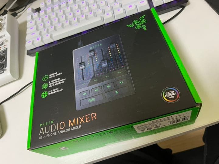 Razer audio mixer アウトレット 美品 付属品完備 Razer Audio Mixer