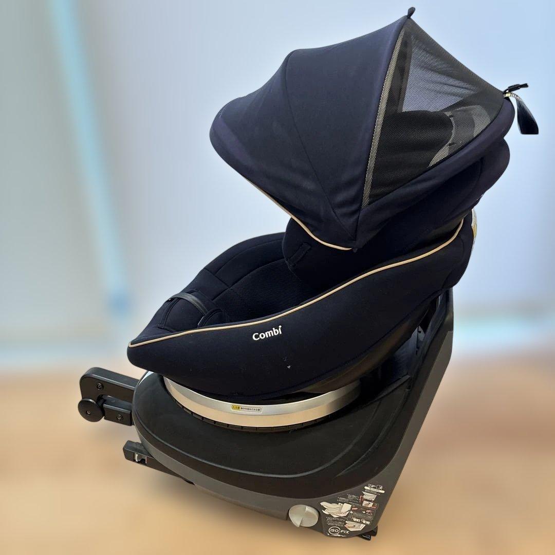 Combi ISO-FIX チャイルドシート ネイビー