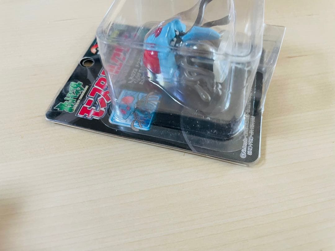 【超貴重】<未開封>ポケモン　モンコレ　ドククラゲ