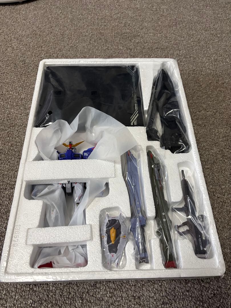 L BUILD ストライクフリーダムガンダム + デスティニーガンダム