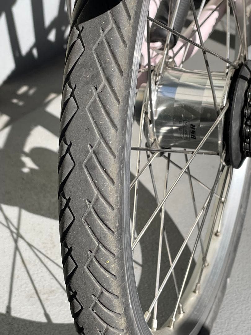 ブロンプトンM3L 希少チェリーブロッサム　ノーパンクタイヤ仕様