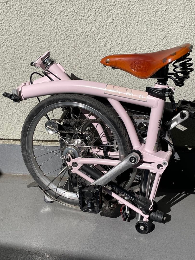 ブロンプトンM3L 希少チェリーブロッサム　ノーパンクタイヤ仕様