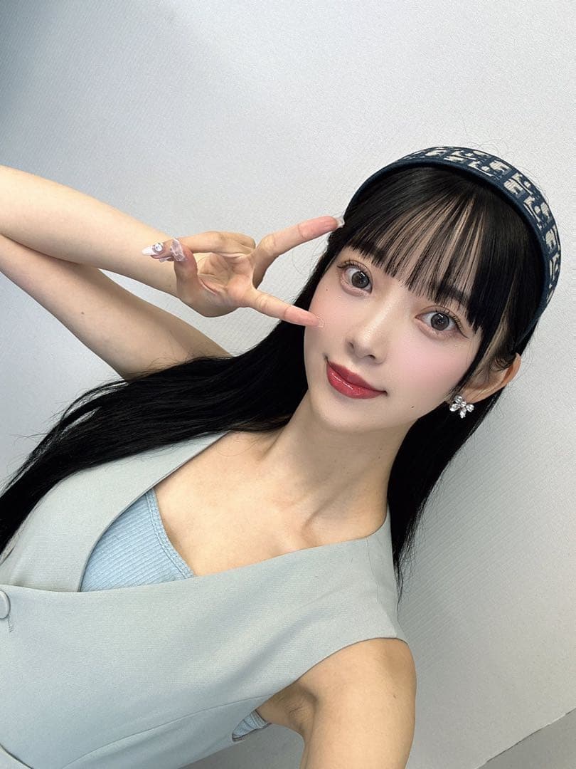 Dior カチューシャ ヘッドバンド 新作 - メルカリ