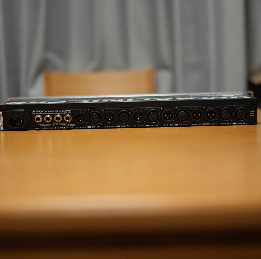 配信機器・PA機器・レコーディング機器 BEHRINGER MX882 ULTRALINK PRO