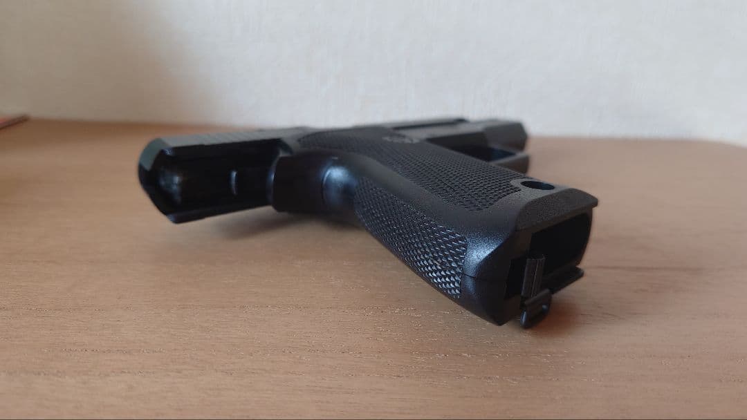 タナカワークス　SIG　P220 陸上自衛隊 9mm拳銃　ガスブローバック