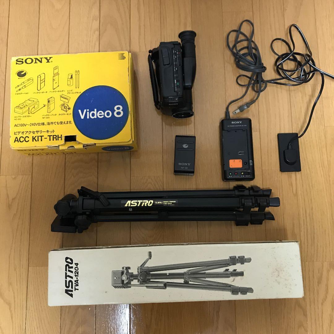 ジャンク品 ビデオカメラレコーダー8 CCD-TR105