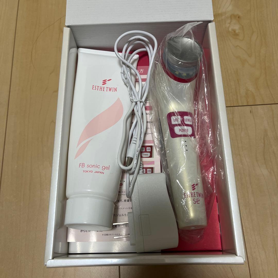 エステツインSE 美顔器