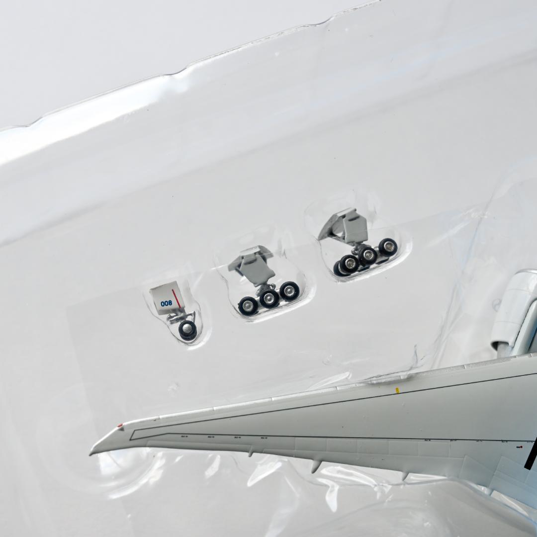 ☆猫好きマー君様☆大韓航空 B777-300ER 新塗装 ギア着脱可