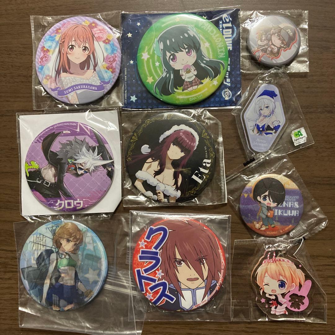 缶バッジ他37点まとめ売り