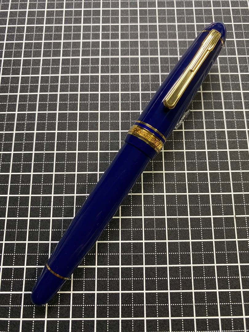 PLATINUM PRESIDENT BLUE 万年筆 字幅B