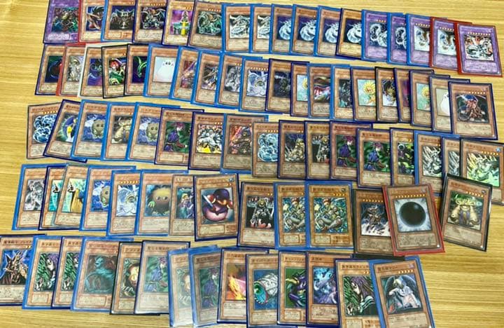 (値下げ)遊戯王カード　大量まとめ売り！！