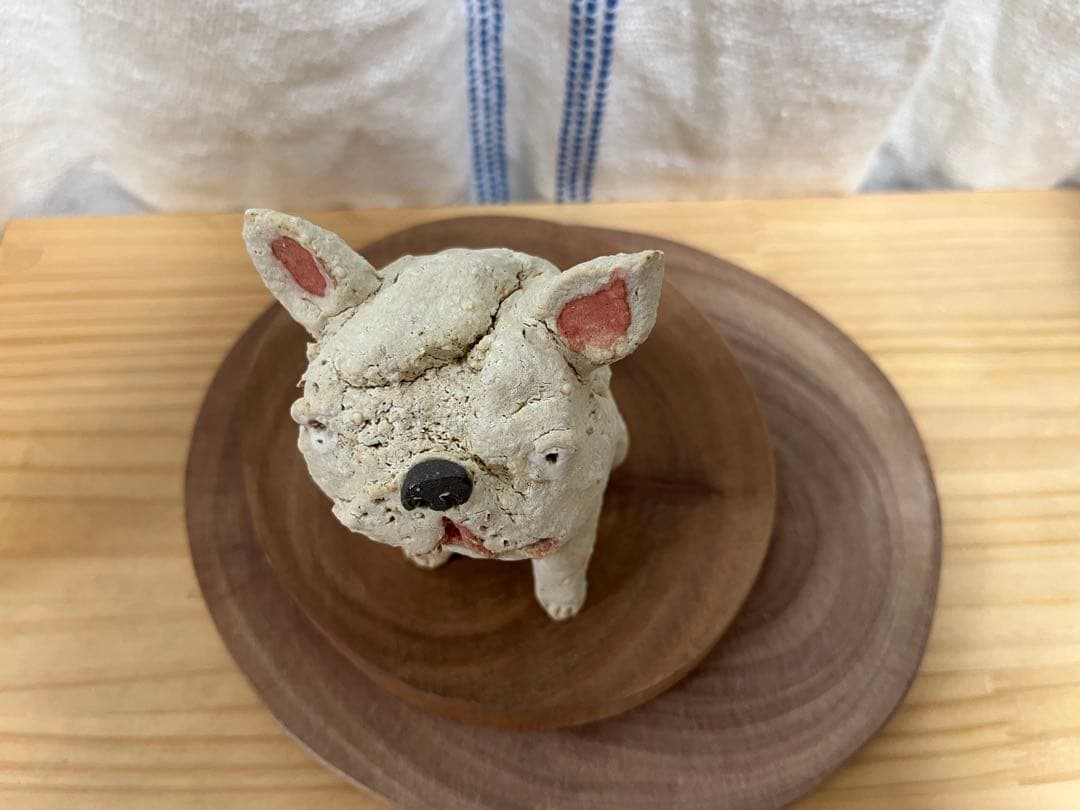前川幸市 犬 フレンチブルドッグ 置物 陶芸 作家 ボストンテリア 白い犬