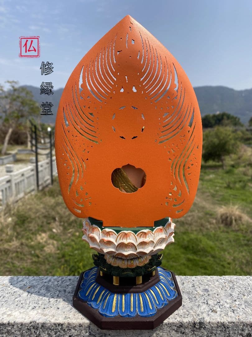 修縁堂】極上品仏教美術 精密彫刻 彩繪 彩金 如意輪観音 手彫り