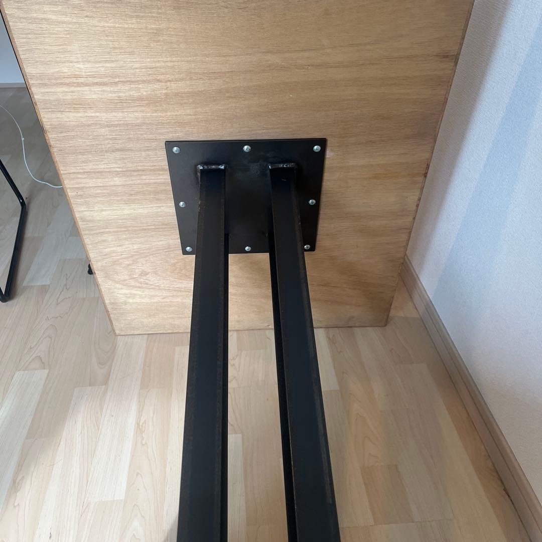 ビンテージテーブル カフェ　アイアン インテリア