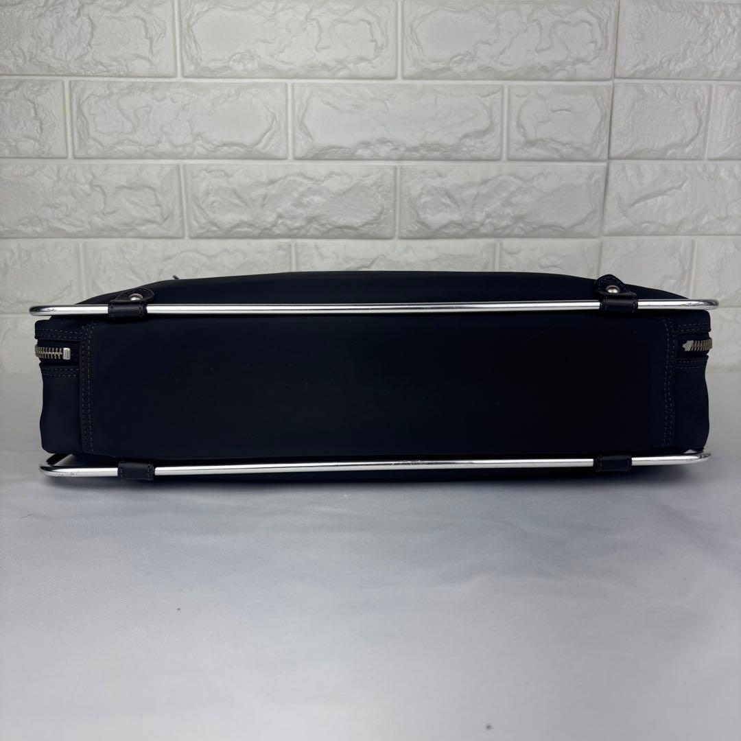 ✨美品 希少 ジャン・ポール・ゴルチエ 2way メタルフレーム ビジネスバッグ