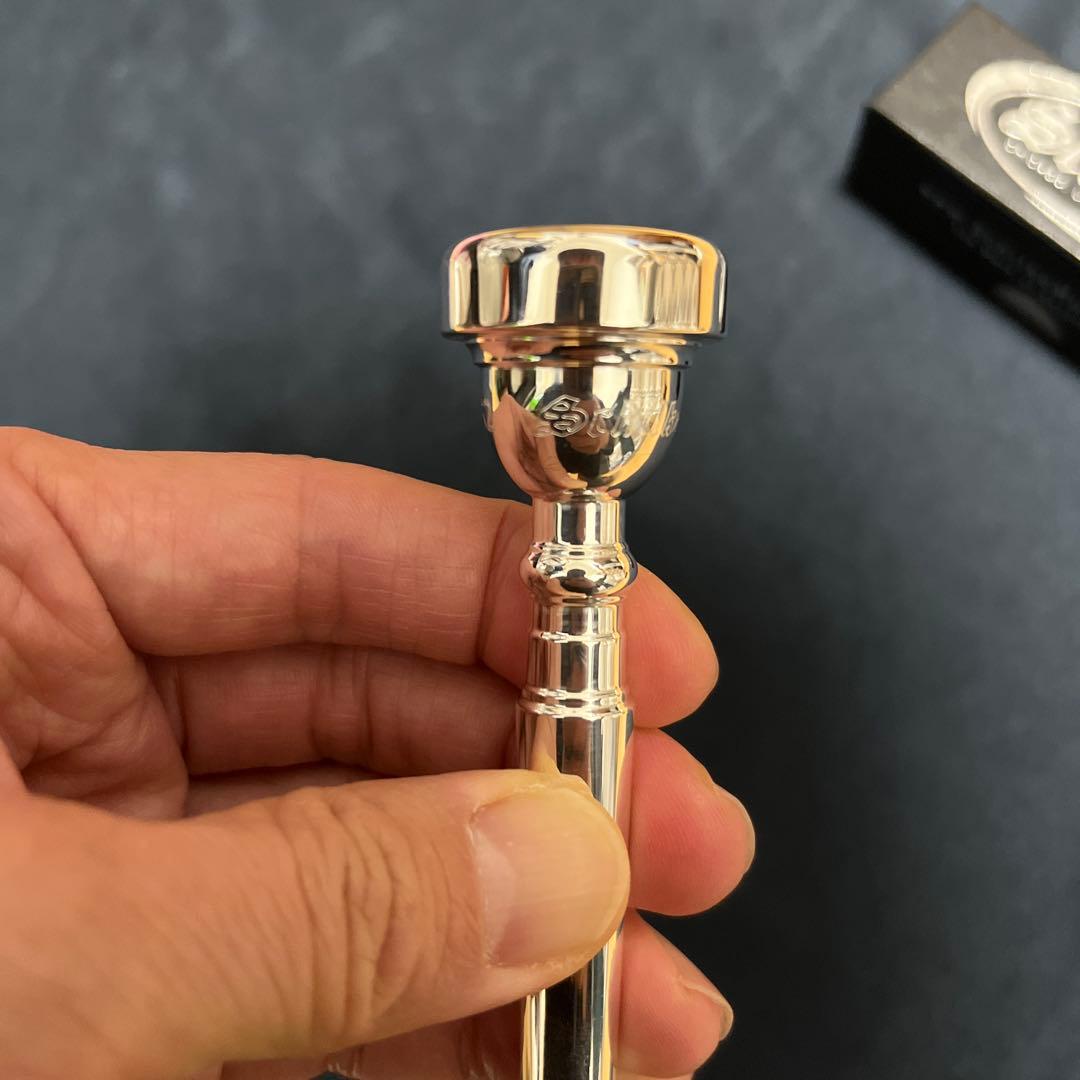 Schilke シルキー トランペット マウスピース　【MG2】