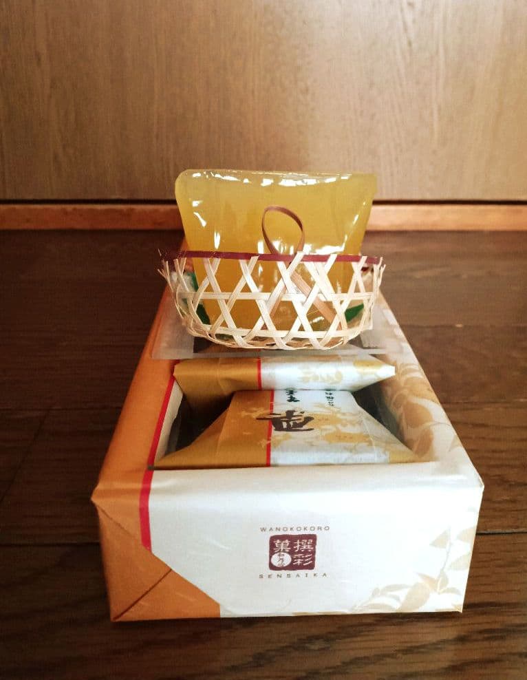 ケース付き 実物大 和乃心 撰彩菓 栗羊羹 食品サンプル - メルカリ