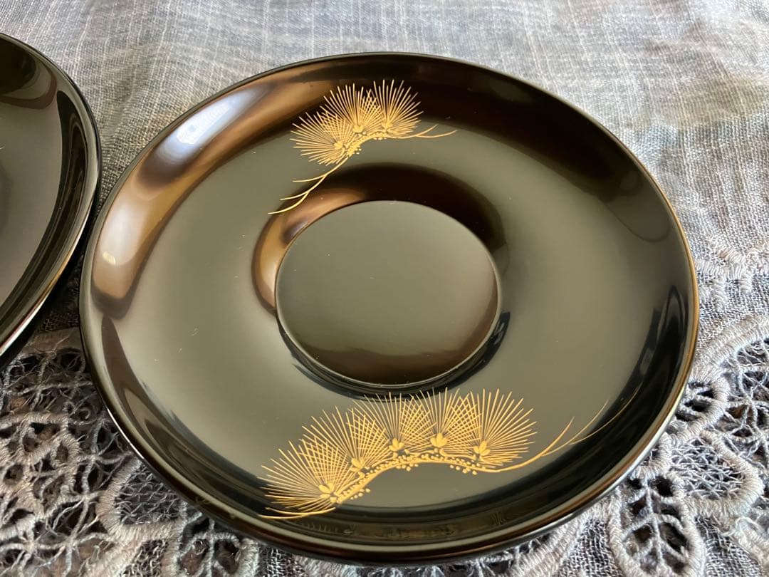 ＊専用＊　　輪島塗　沈金　松　菓子皿 ５枚 ・ 茶托 ５枚　布着請合　極上本堅地