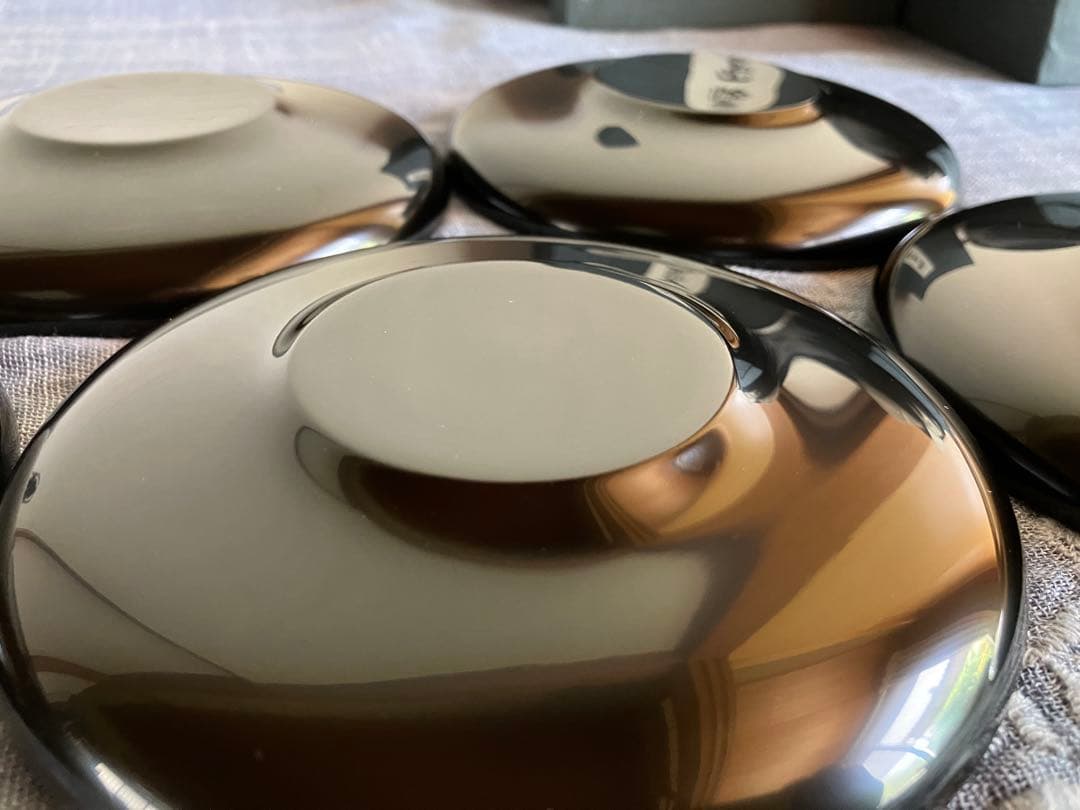 ＊専用＊　　輪島塗　沈金　松　菓子皿 ５枚 ・ 茶托 ５枚　布着請合　極上本堅地