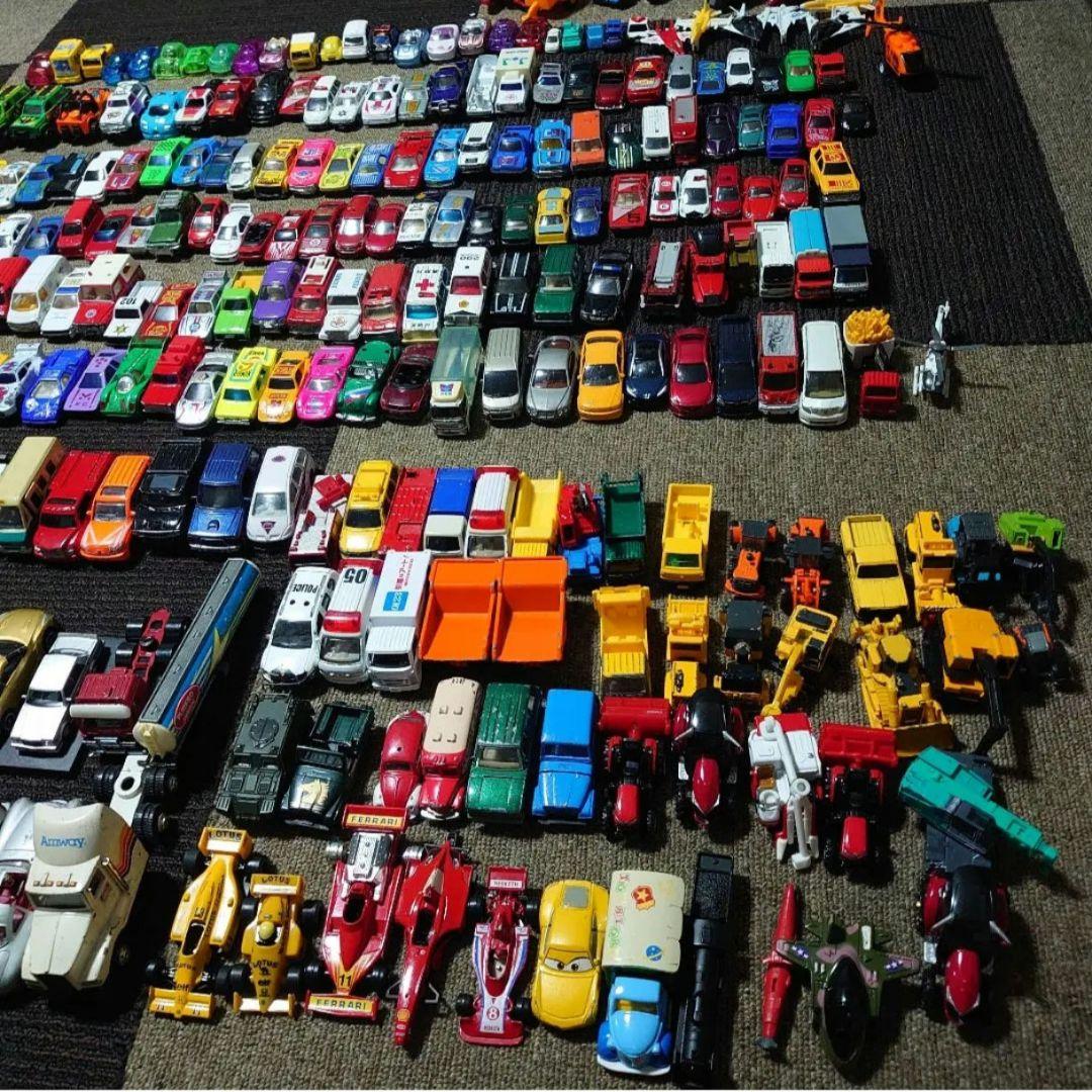 トミカ、ミニカー 車 のりもの 戦隊 大量 セット まとめ売り
