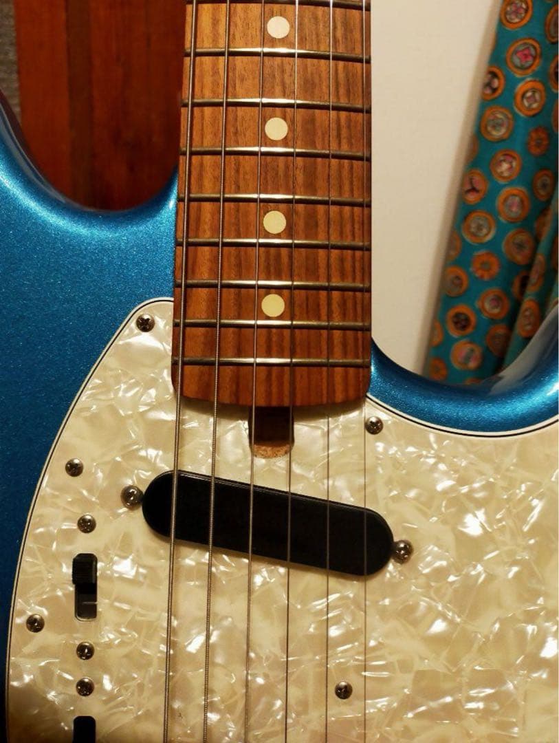 ジミヘン⭐︎Fender VINTERA 60S Mustang