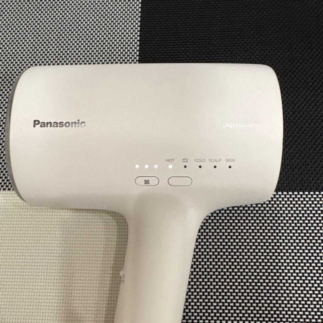 Panasonic EH-NA0J-W ウォームホワイト