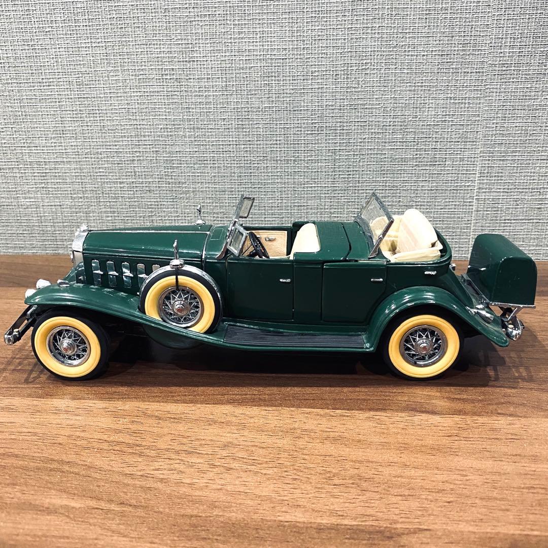 【ダンバリーミント】1932年型　キャデラックv-16 スポーツフェートン