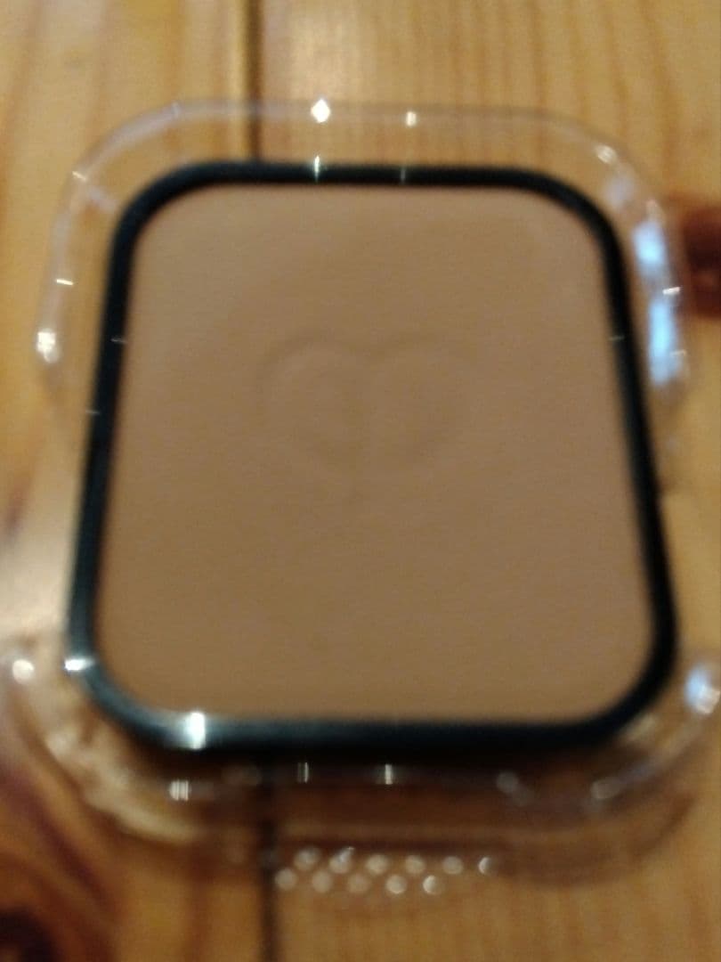 クレ・ド・ポーボーテタンプードルエクラ　オークル30　ケース付き