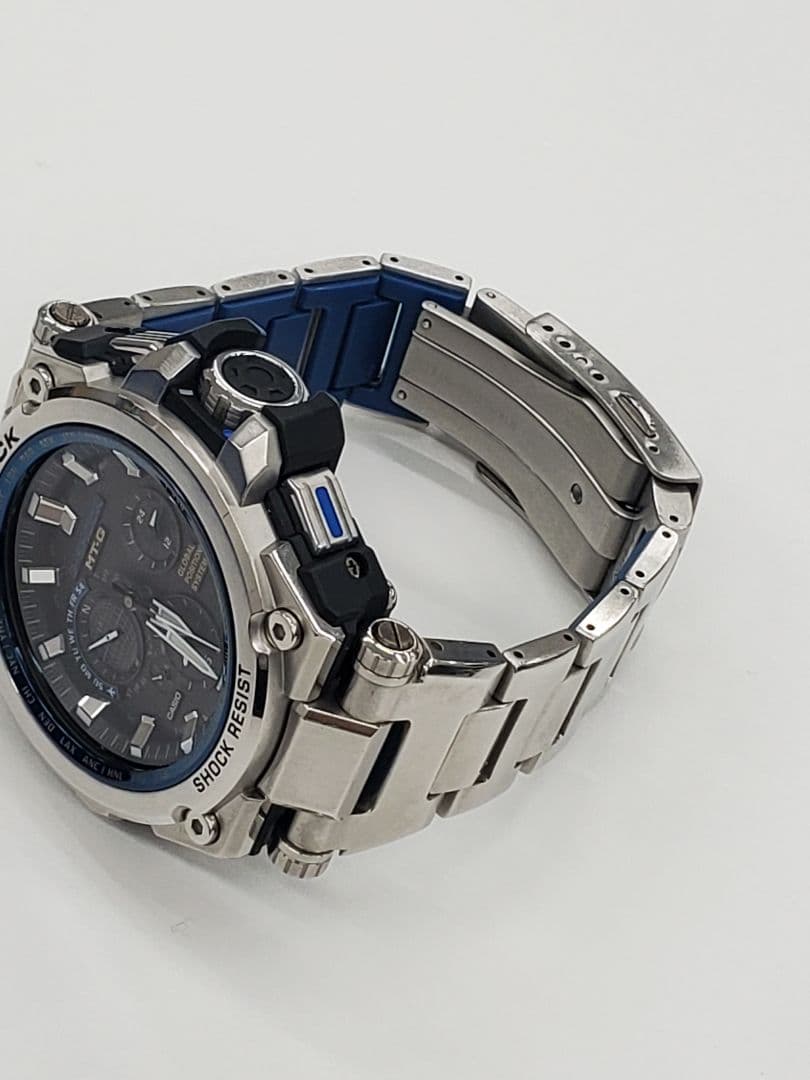 G-SHOCK MTG Gー1000　GPS電波ソーラー