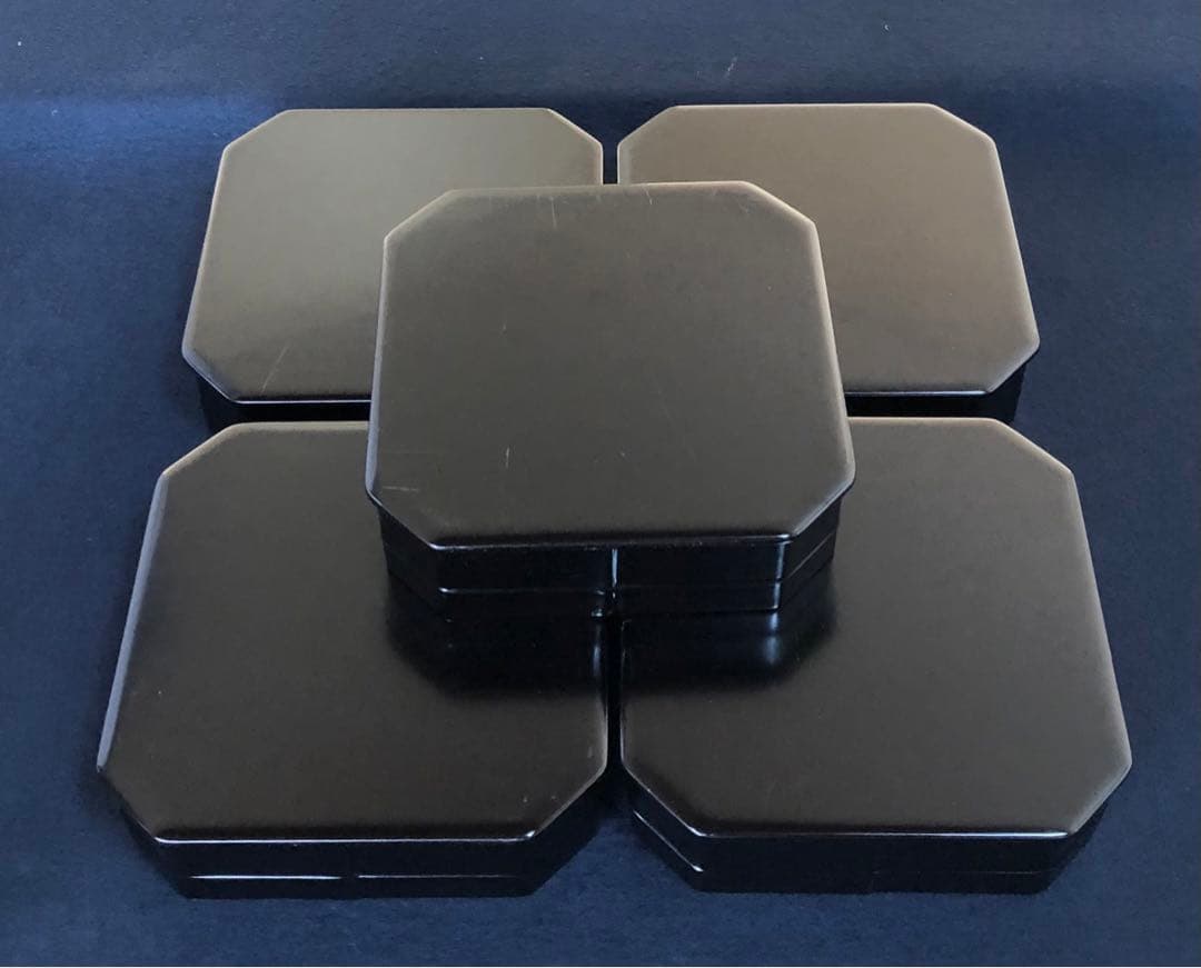 《R》輪島塗 黒真塗 縁高重 菓子器 木製漆器 木箱　251204お3