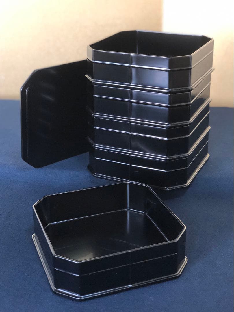 《R》輪島塗 黒真塗 縁高重 菓子器 木製漆器 木箱　251204お3