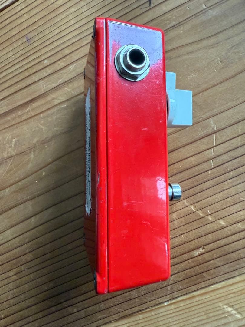 MI AUDIO CRUNCH BOX ディストーションペダル